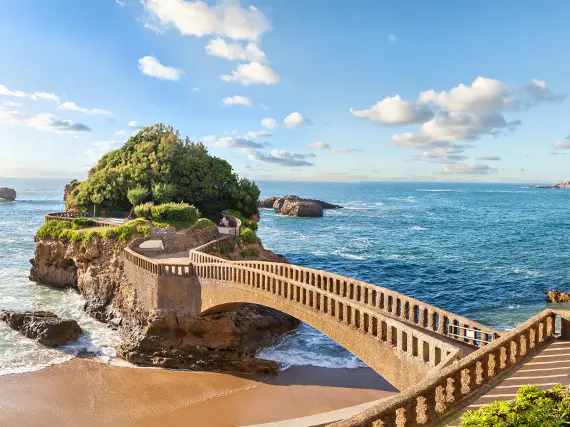 Hôtel, Hôtel Biarritz, Hôtel Saint-Jean-de-Luz