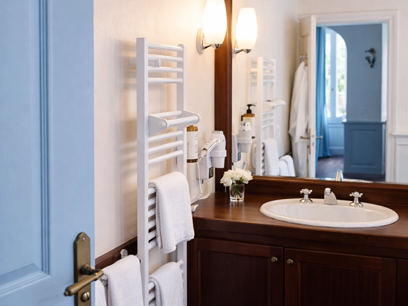 Hôtel ;thary, Hôtel de Biarritz, Hôtel de Saint-Jean-de-Luz