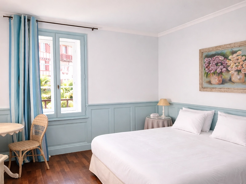 Hôtel ;thary, Hôtel de Biarritz, Hôtel de Saint-Jean-de-Luz