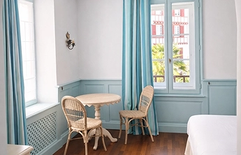 H&ocirc;tel, H&ocirc;tel  Biarritz, H&ocirc;tel Saint-Jean-de-Luz